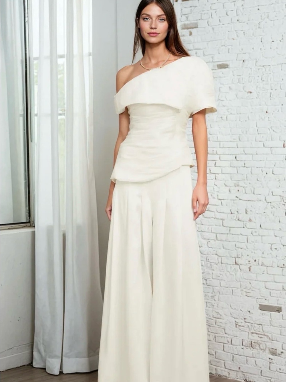 Elegant One-Shoulder Cream Wide-Leg Dress L